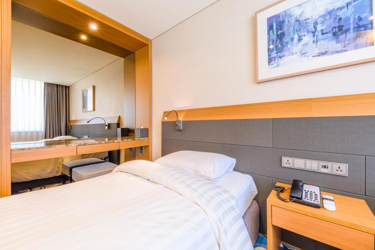 Shin Shin Hotel Jeju Airport Buitenkant foto